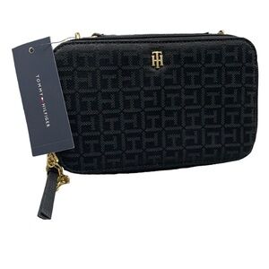 Tommy Hilfiger Bags, color black New original